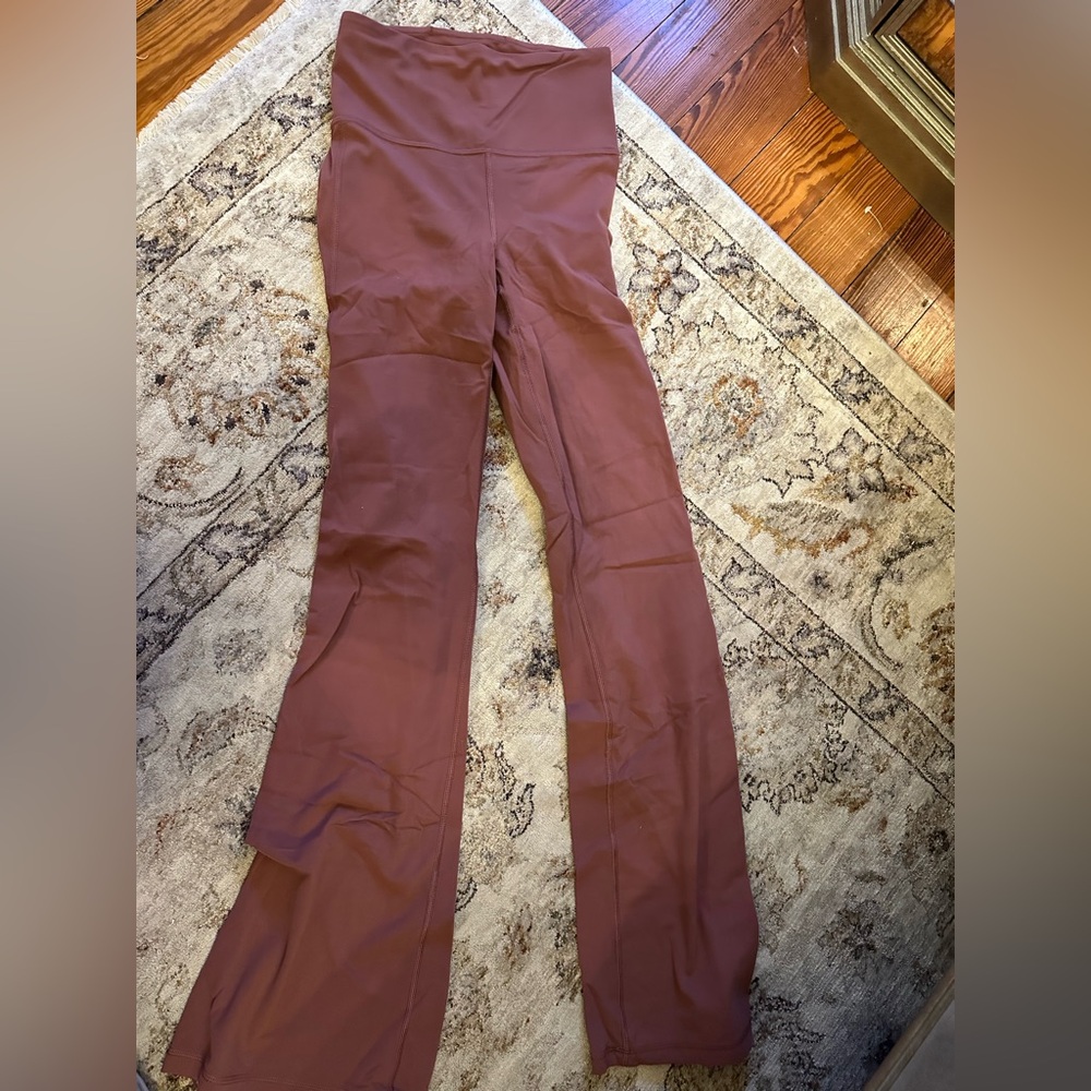 Athleta flared leggings 28 inch